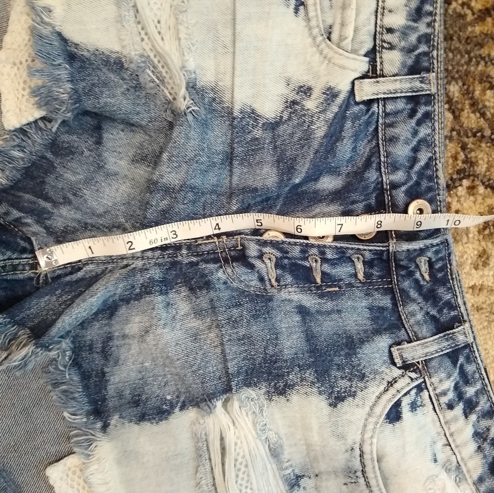 NWT - Shorts - Picture 6 of 7